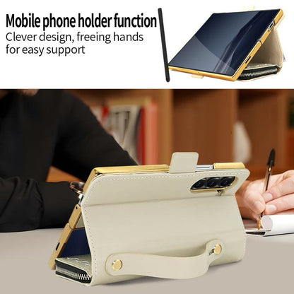 EDA008341902D_6.jpg@49fc98cf16570380fec8894975ee3c8b